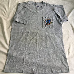 Vintage, single-stitch Bugs Bunny t-shirt, size M.